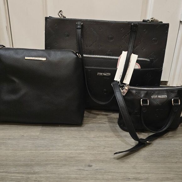 Steve Madden BLivia Logo Tote Bag Gift Set- Black - Picture 3 of 10